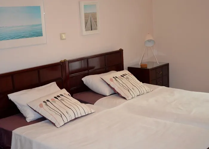 Retro Apartment At Trendy Exarcheia