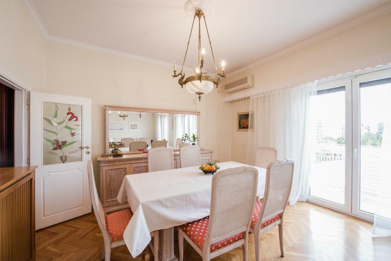 Apartment Retro At Trendy Exarcheia Athens